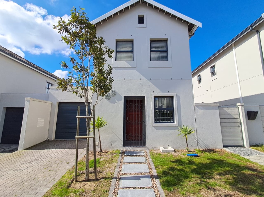 To Let 2 Bedroom Property for Rent in Stonewood Security Estate Western Cape